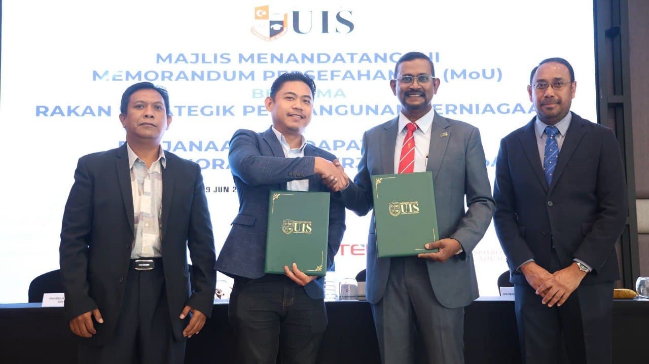MOU Signing Between UniVRse Interactive and UIS